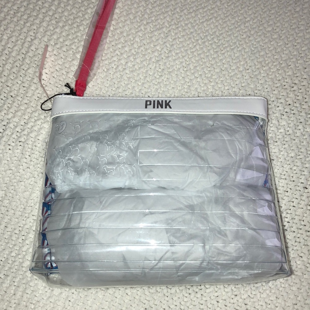 BRAND NEW Pink POUCH ❗️